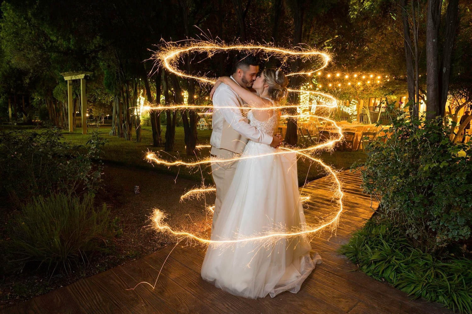 Wedding Send-Off Traditions at The Gardens at Old Town Helotes