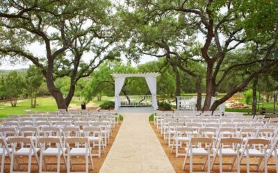 Outdoor Wedding at The Gardens at Old Town Helotes